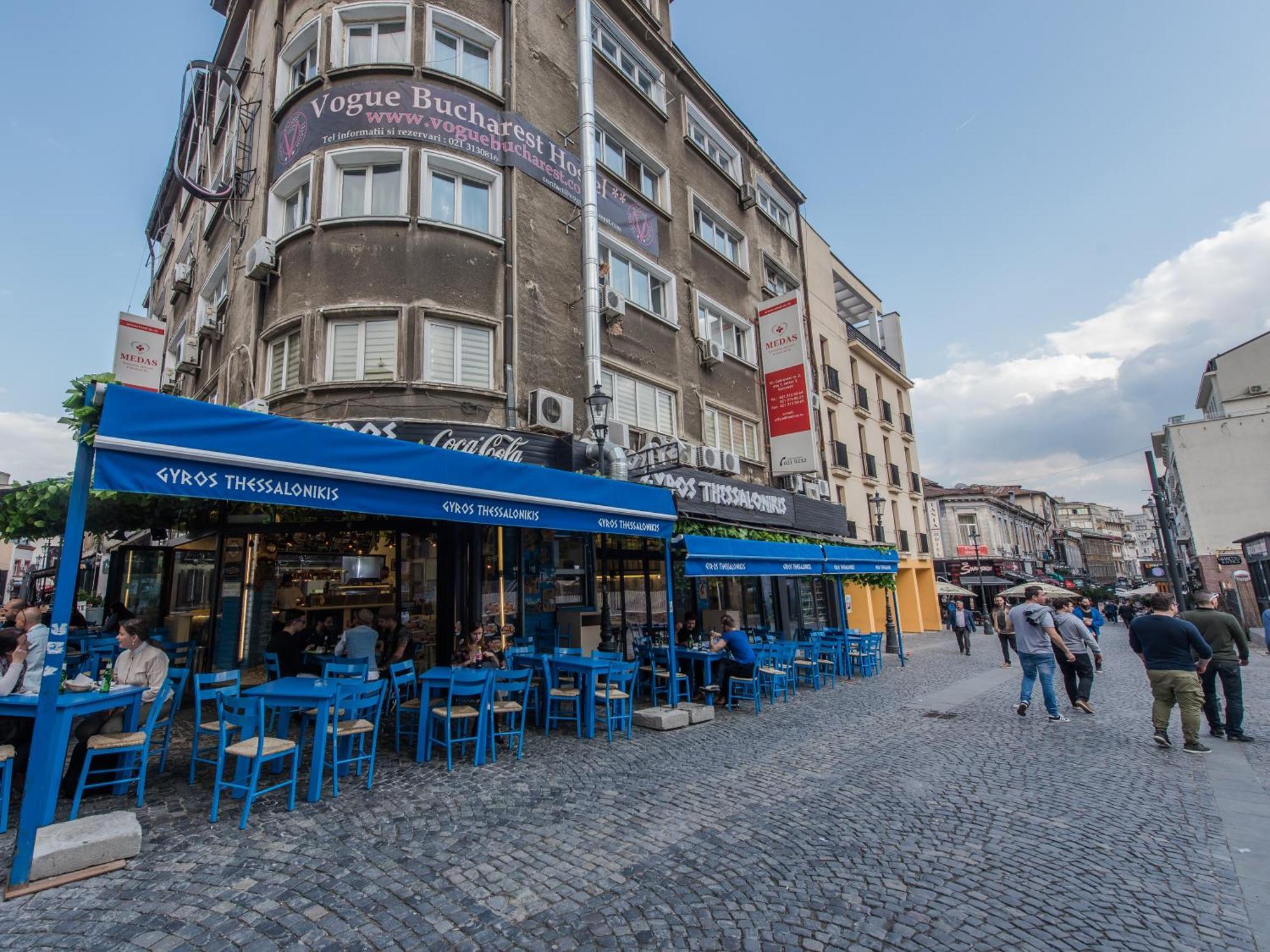 Color Apartments Old Town Center Бухарест Экстерьер фото